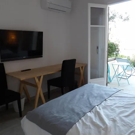 De Standing Villa