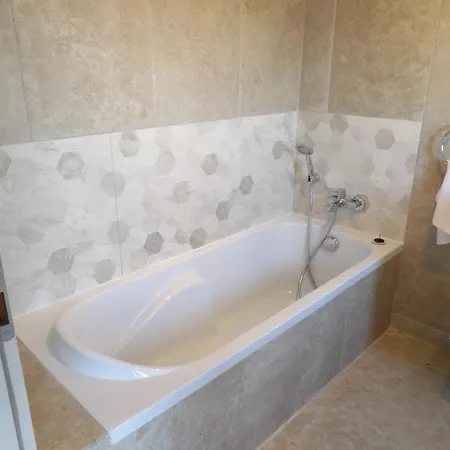 De Standing كالفي