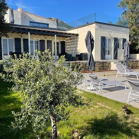 Villa De Charme * Calvi (Corsica)